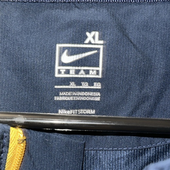 Nike Cal Sports Medicine windbreaker - Picture 7 of 9